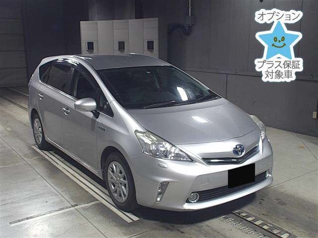 5827 Toyota Prius alpha ZVW41W 2011 г. (JU Gifu)